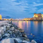 Chiaia Charme - Mare & Relax Nel Cuore Di Napoli