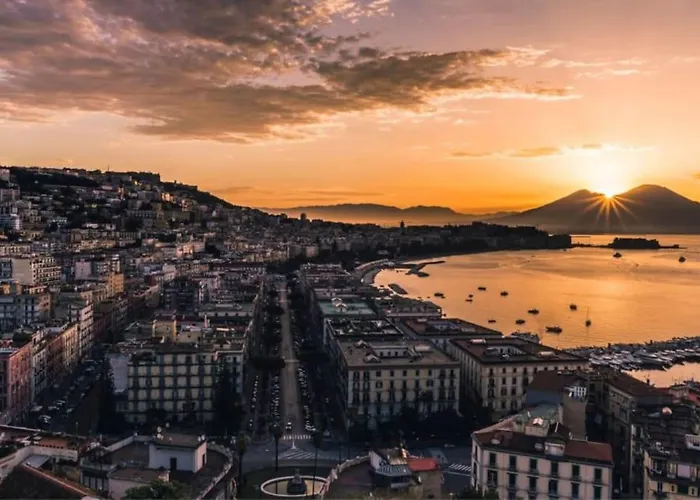 Chiaia Charme - Mare & Relax Nel Cuore Di Napoli